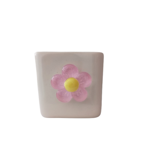 Cute pot 🌸